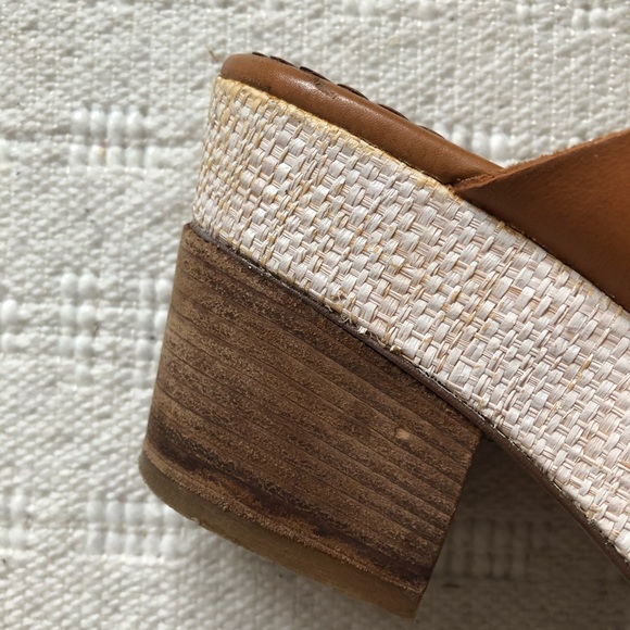 Anthropologie Miss Albright Anjal Slides, Tan, 9W - Picture 4 of 9